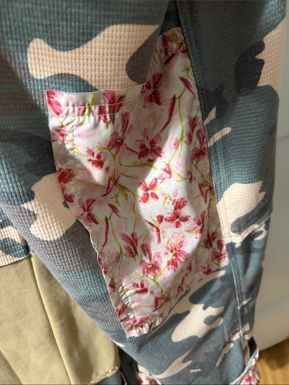 POL CAMO AND FLORAL OVERALLS MEDIUM - Picture 2 of 7